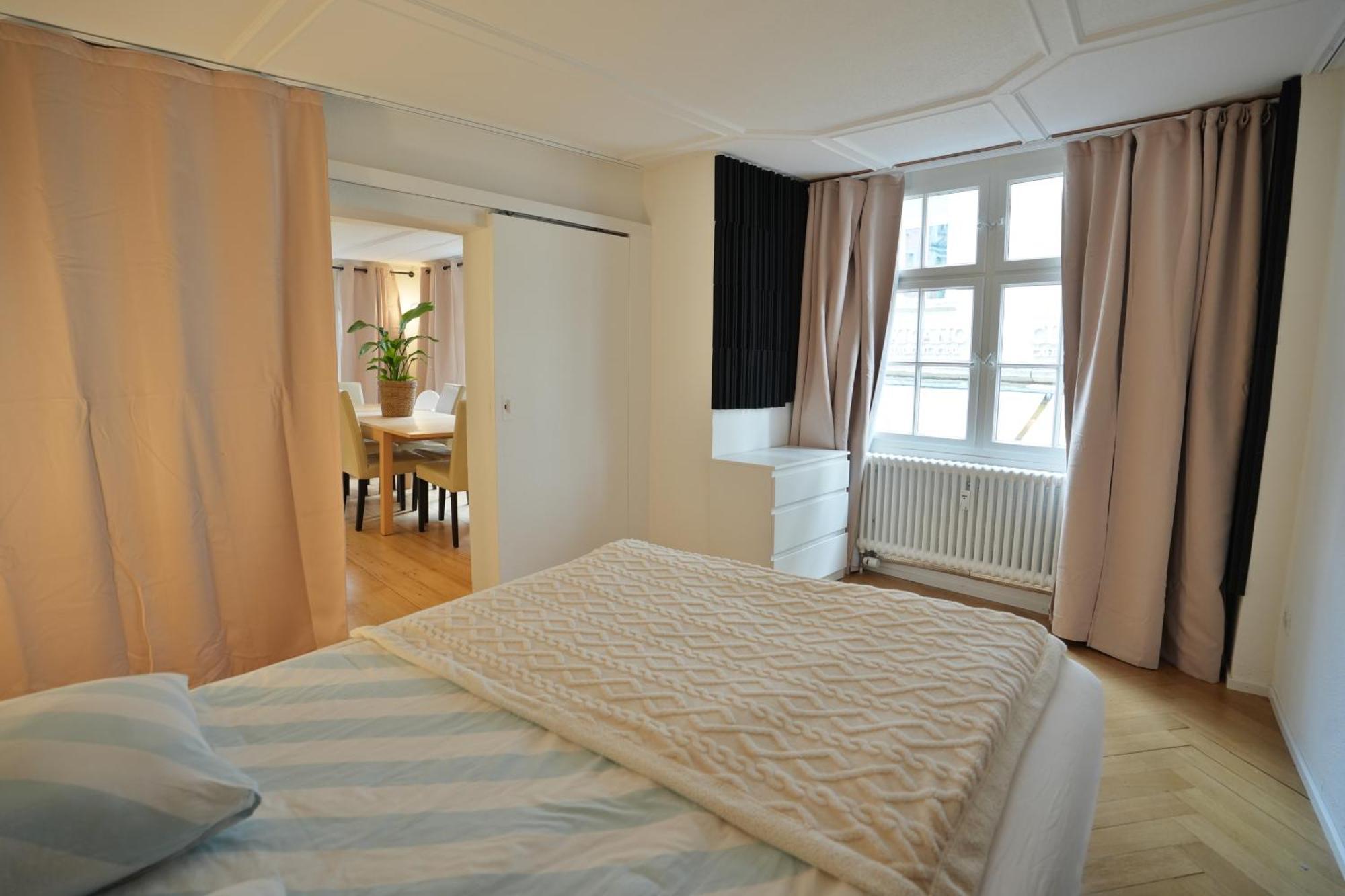 Cozy City Center, 4 Bedroom- 120Sq, 5Min Walk To Main Station Basel Eksteriør bilde